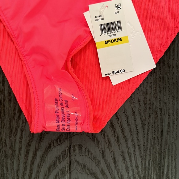 BECCA Swim - Brand New. MSRP $152.00 🌴🌴 - Picture 8 of 10